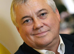 Simon Jones Simon Jones