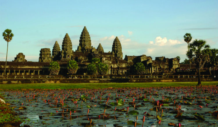 Building on Cambodia trek