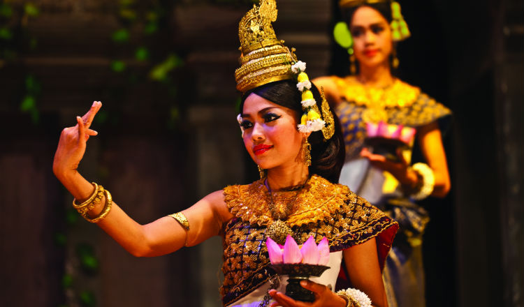 Apsara dancers - Cambodia Trek